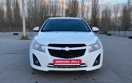 Chevrolet Cruze II, 2013 год, 749 000 рублей, 4 фотография