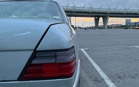 Mercedes-Benz E-Класс, 1993 год, 350 000 рублей, 5 фотография