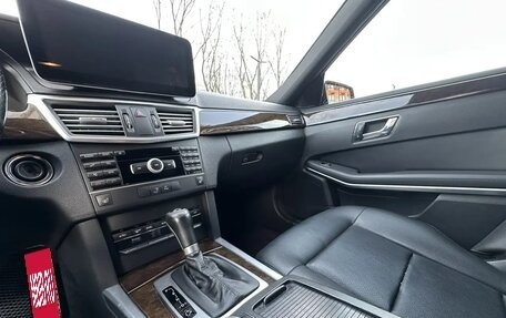 Mercedes-Benz E-Класс, 2010 год, 1 590 000 рублей, 13 фотография