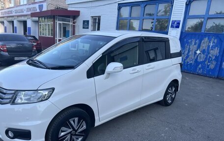 Honda Freed I, 2012 год, 1 430 000 рублей, 3 фотография