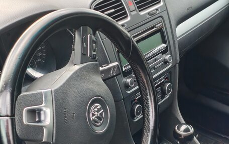 Volkswagen Golf VI, 2011 год, 800 000 рублей, 12 фотография
