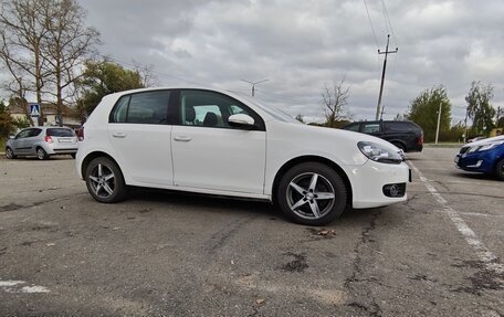 Volkswagen Golf VI, 2011 год, 800 000 рублей, 10 фотография