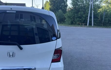 Honda Freed I, 2012 год, 1 430 000 рублей, 5 фотография