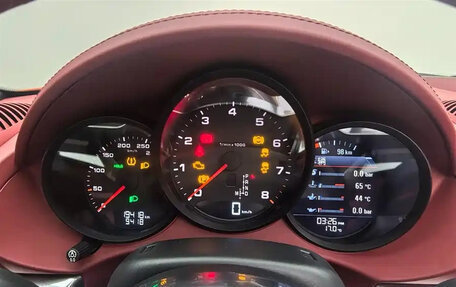 Porsche Boxster, 2022 год, 6 600 000 рублей, 26 фотография