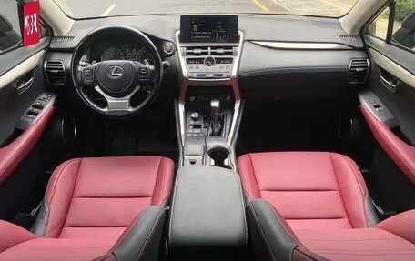 Lexus NX I, 2020 год, 2 235 000 рублей, 6 фотография