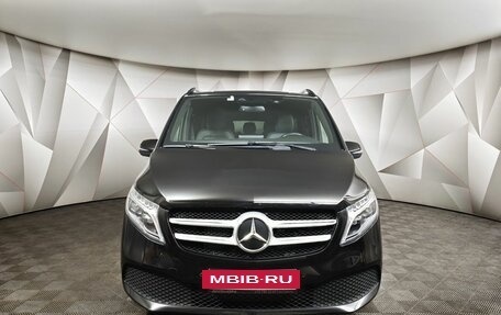 Mercedes-Benz V-Класс, 2019 год, 4 700 000 рублей, 7 фотография
