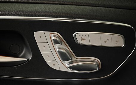 Mercedes-Benz V-Класс, 2019 год, 4 700 000 рублей, 21 фотография