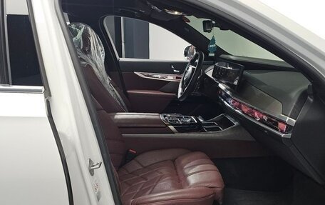 BMW 7 серия, 2023 год, 9 895 000 рублей, 10 фотография