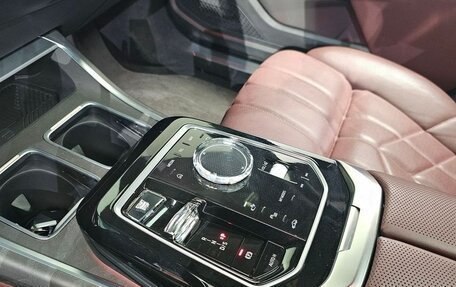 BMW 7 серия, 2023 год, 9 895 000 рублей, 13 фотография