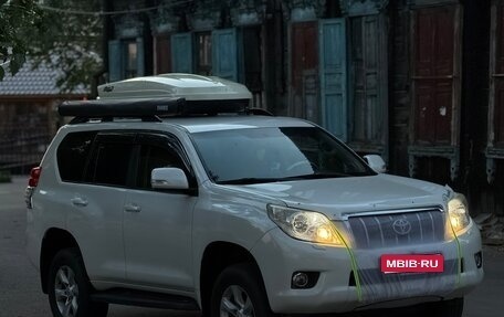 Toyota Land Cruiser Prado 150 рестайлинг 2, 2009 год, 2 900 000 рублей, 1 фотография