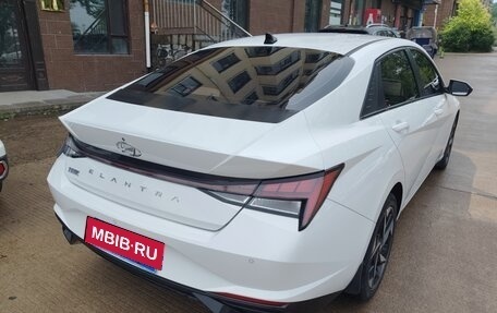 Hyundai Elantra, 2021 год, 1 355 000 рублей, 6 фотография