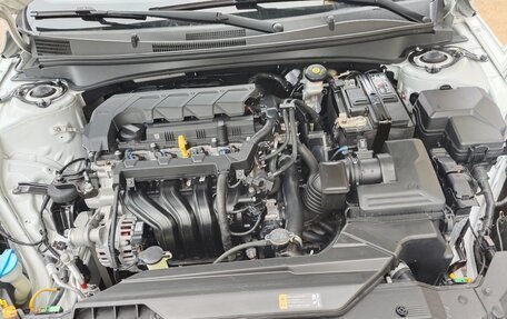 Hyundai Elantra, 2021 год, 1 355 000 рублей, 12 фотография