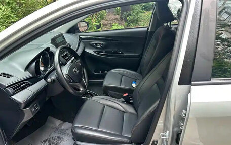 Toyota Yaris XP150 рестайлинг, 2022 год, 1 235 035 рублей, 10 фотография
