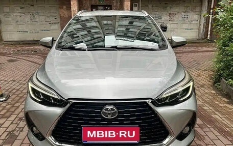 Toyota Yaris XP150 рестайлинг, 2022 год, 1 235 035 рублей, 2 фотография