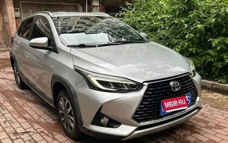 Toyota Yaris XP150 рестайлинг, 2022 год, 1 235 035 рублей, 3 фотография