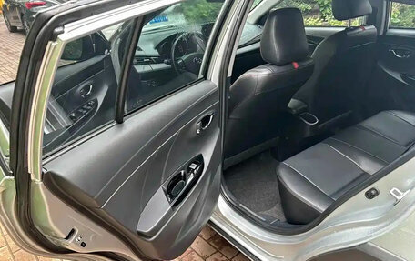 Toyota Yaris XP150 рестайлинг, 2022 год, 1 235 035 рублей, 13 фотография