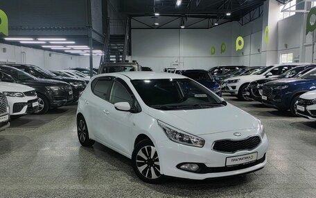 KIA cee'd III, 2013 год, 590 000 рублей, 3 фотография