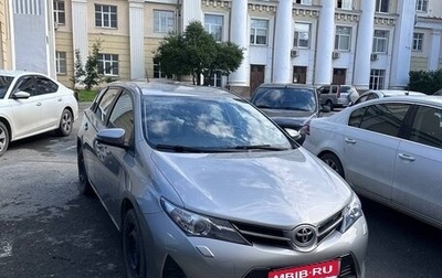 Toyota Auris II, 2013 год, 1 350 000 рублей, 1 фотография