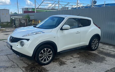 Nissan Juke II, 2013 год, 1 130 000 рублей, 2 фотография