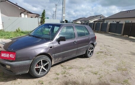 Volkswagen Golf III, 1993 год, 220 000 рублей, 2 фотография