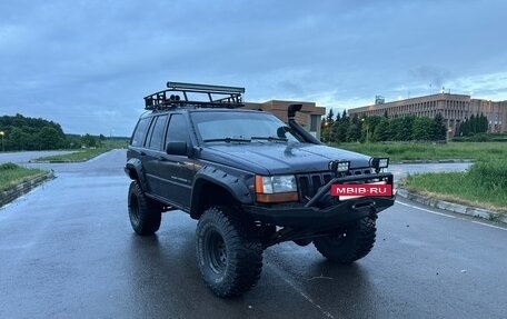Jeep Grand Cherokee, 1998 год, 900 000 рублей, 2 фотография