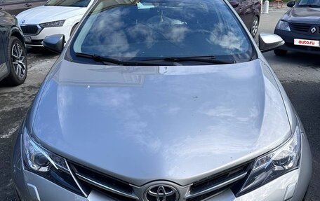 Toyota Auris II, 2013 год, 1 350 000 рублей, 6 фотография