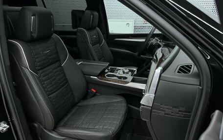 Cadillac Escalade V, 2026 год, 20 900 000 рублей, 13 фотография