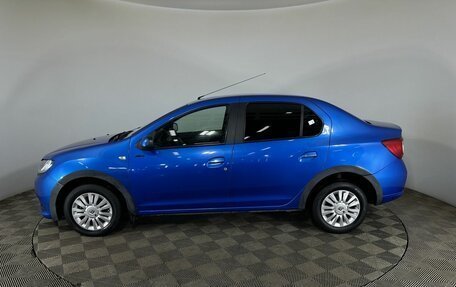 Renault Logan II, 2016 год, 850 000 рублей, 5 фотография