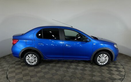 Renault Logan II, 2016 год, 850 000 рублей, 4 фотография