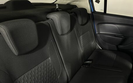 Renault Logan II, 2016 год, 850 000 рублей, 15 фотография