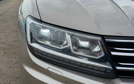 Volkswagen Tiguan II, 2018 год, 2 780 000 рублей, 12 фотография