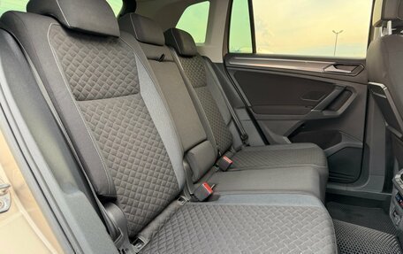 Volkswagen Tiguan II, 2018 год, 2 780 000 рублей, 21 фотография