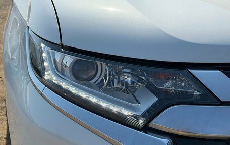 Mitsubishi Outlander III рестайлинг 3, 2022 год, 2 790 000 рублей, 12 фотография