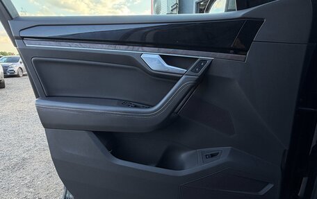 Volkswagen Touareg III, 2019 год, 4 200 000 рублей, 17 фотография