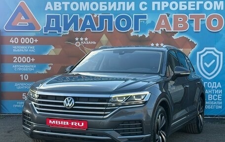 Volkswagen Touareg III, 2019 год, 4 200 000 рублей, 9 фотография