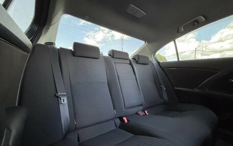 Toyota Avensis III рестайлинг, 2009 год, 1 049 000 рублей, 15 фотография
