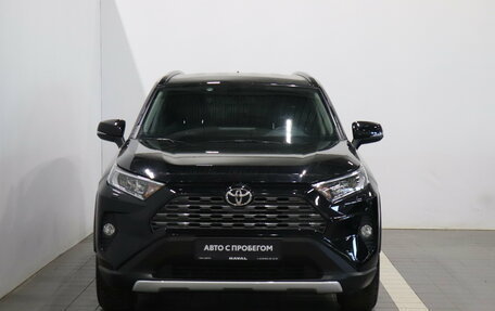 Toyota RAV4, 2020 год, 3 375 000 рублей, 2 фотография