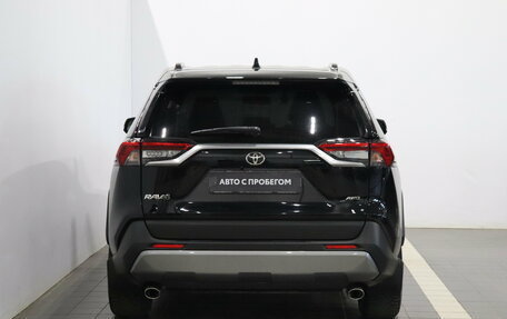 Toyota RAV4, 2020 год, 3 375 000 рублей, 3 фотография