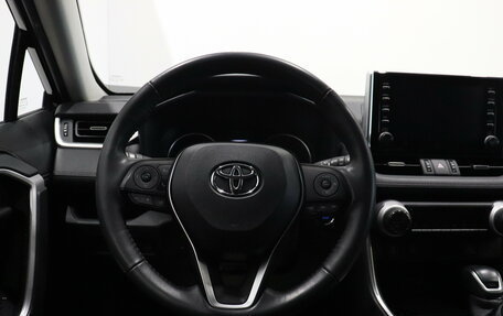Toyota RAV4, 2020 год, 3 375 000 рублей, 8 фотография