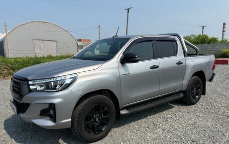 Toyota Hilux VIII, 2019 год, 3 500 000 рублей, 8 фотография