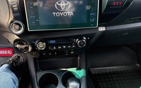 Toyota Hilux VIII, 2019 год, 3 500 000 рублей, 13 фотография