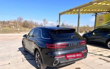 Genesis GV70, 2021 год, 5 800 000 рублей, 2 фотография