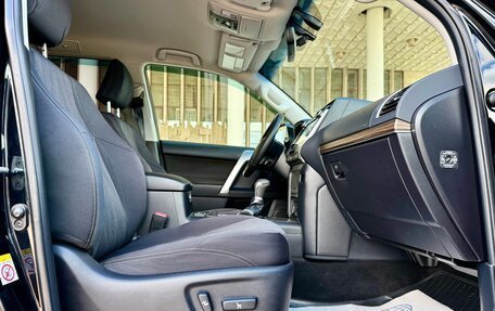 Toyota Land Cruiser Prado 150 рестайлинг 2, 2019 год, 4 899 999 рублей, 8 фотография
