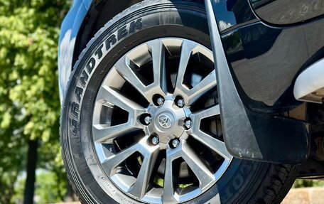 Toyota Land Cruiser Prado 150 рестайлинг 2, 2019 год, 4 899 999 рублей, 13 фотография