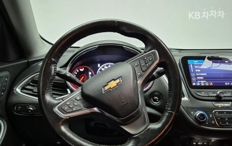 Chevrolet Malibu IX, 2022 год, 1 230 000 рублей, 7 фотография