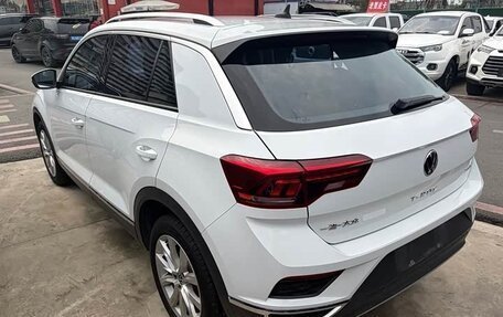 Volkswagen T-Roc I, 2021 год, 1 225 000 рублей, 5 фотография