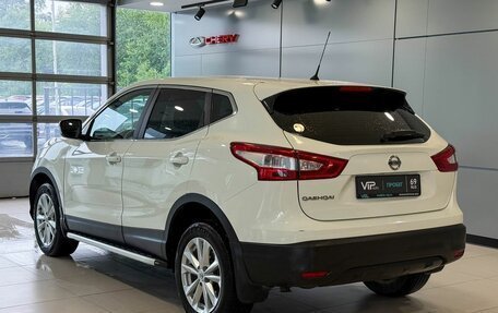 Nissan Qashqai, 2015 год, 1 515 000 рублей, 3 фотография