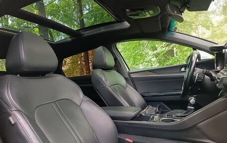 KIA K5, 2020 год, 1 350 000 рублей, 27 фотография