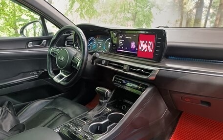 KIA K5, 2020 год, 1 350 000 рублей, 30 фотография