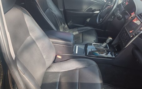 Toyota Camry, 2017 год, 1 850 000 рублей, 4 фотография